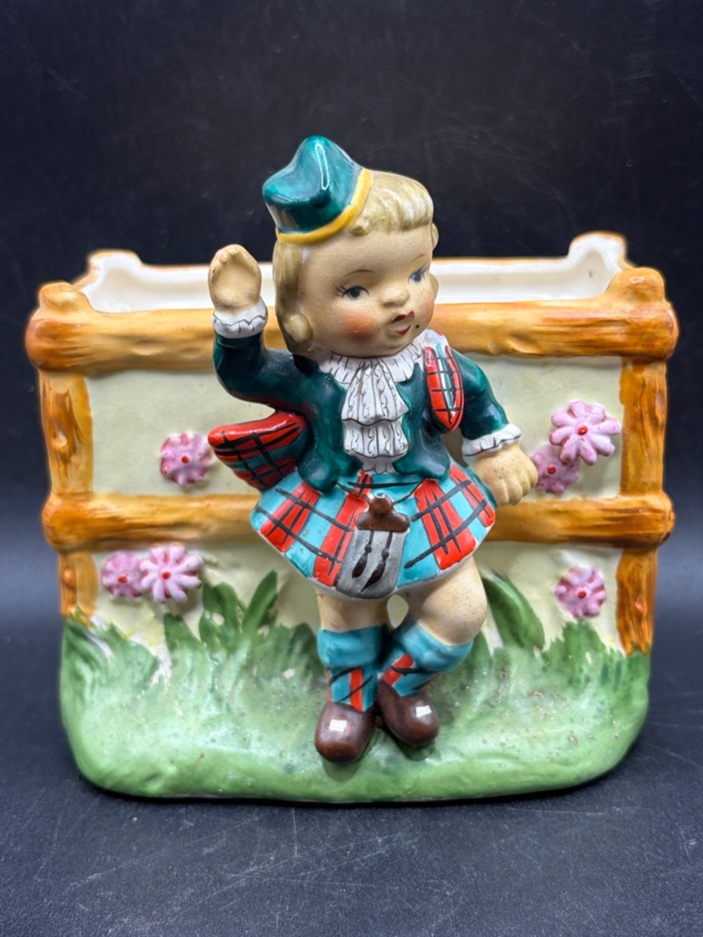 Napco S820B Vintage Mid Century Scottish Girl Figurine Ceramic Planter Vase